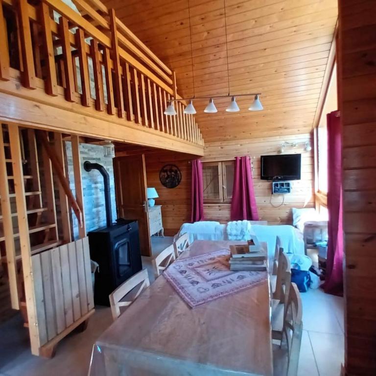 Chalet Les Brimbelles Gite Le Chamois - Appartement 3 Chambres - 42
