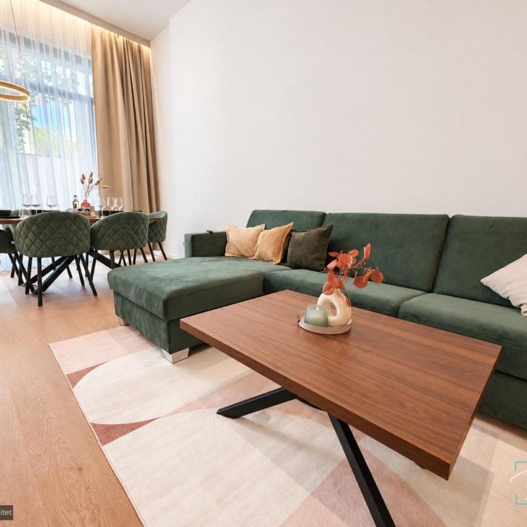 Homely Stay - Modern TownHouse - Deluxe Apartment mit Balkon und 2 Schlafzimmern - 8