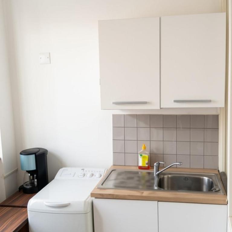 Studio centre Béziers, Gare routière - One-Bedroom Apartment - 7