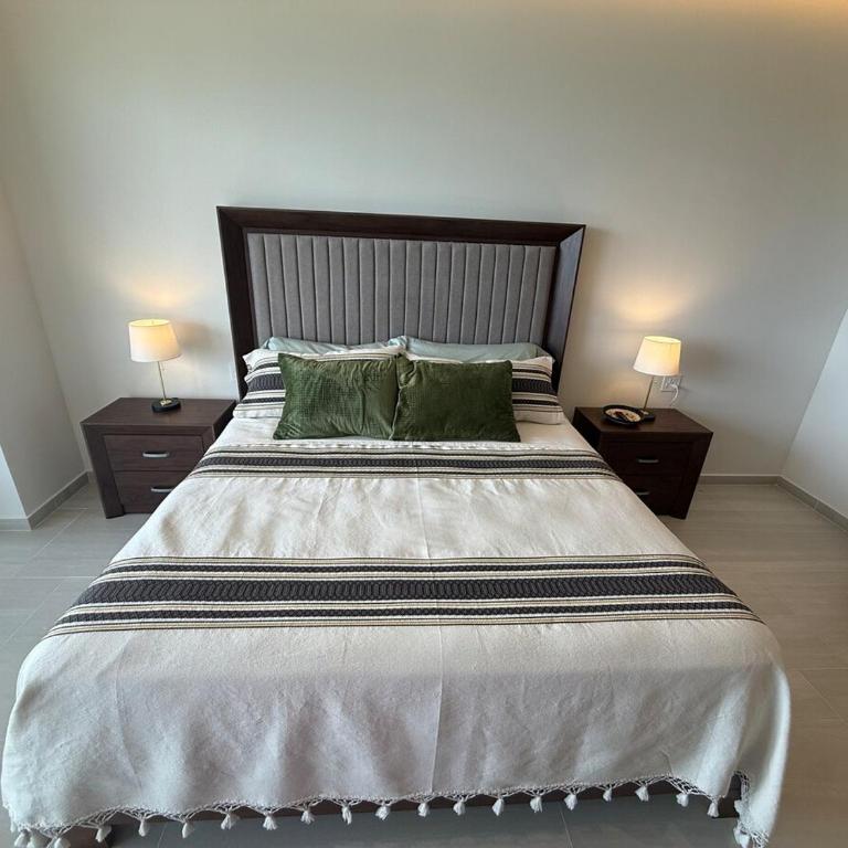 Lux Oceana 2BR 3BA Rooftop Pool Ocean Views - Apartamento de 2 dormitorios - 24