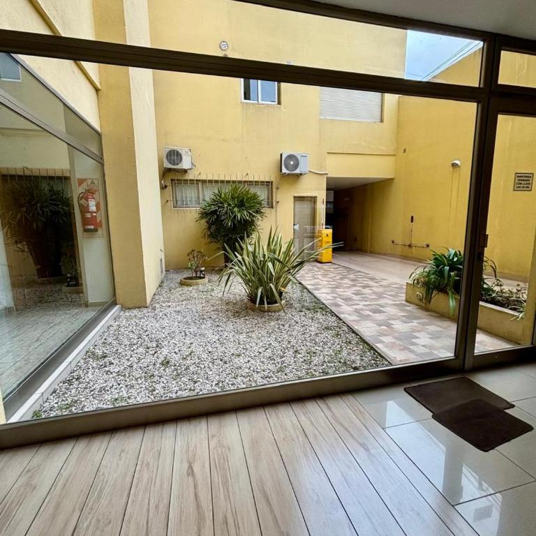 Diseño y confort en el centro de Olavarria - Apartamento de 2 dormitorios - 11