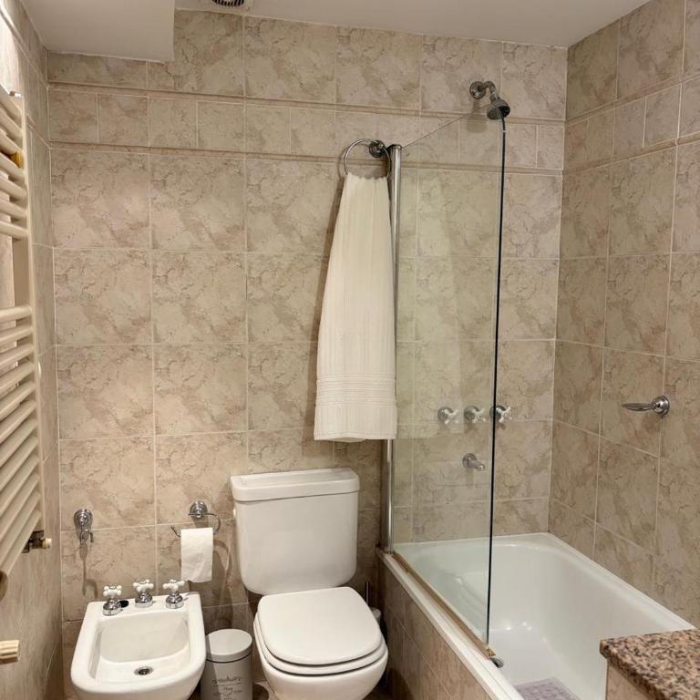 Diseño y confort en el centro de Olavarria - Apartamento de 2 dormitorios - 14