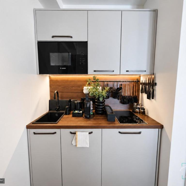 HOMELY STAY - Urban Studio Apartments - Apartment mit Balkon - 16