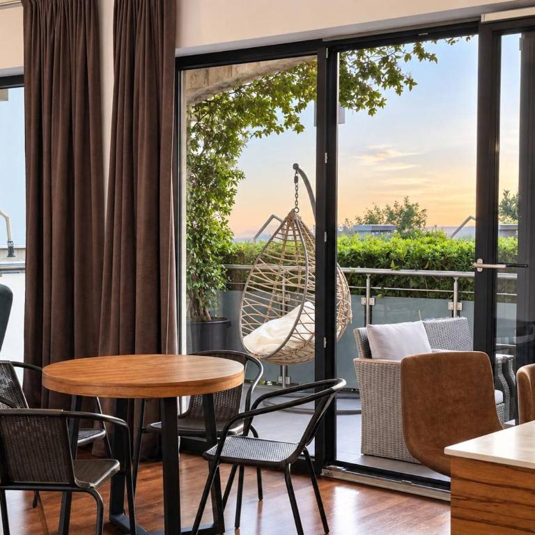The Royal Summer & Spa - Apartman sa 2 Spavaće Sobe i Terasom - 1