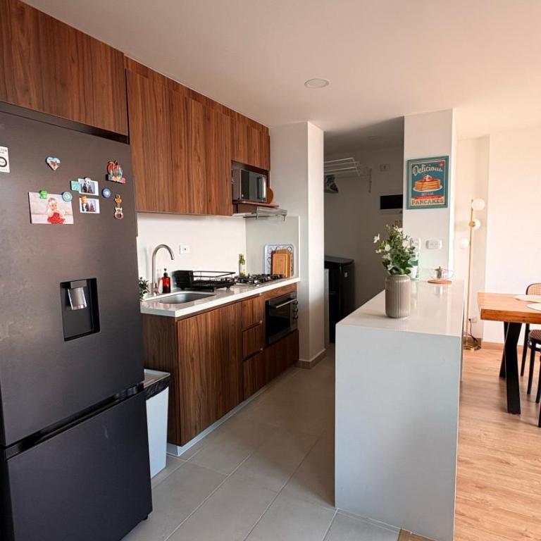 Apt de Lujo Sabaneta - Apartamento de 2 dormitorios - 13