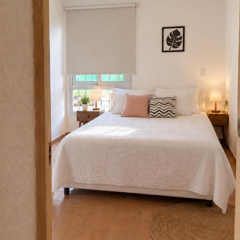 Complejo La Paz Casa de Campo- Dos casas ambas con piscina - Casa - 53