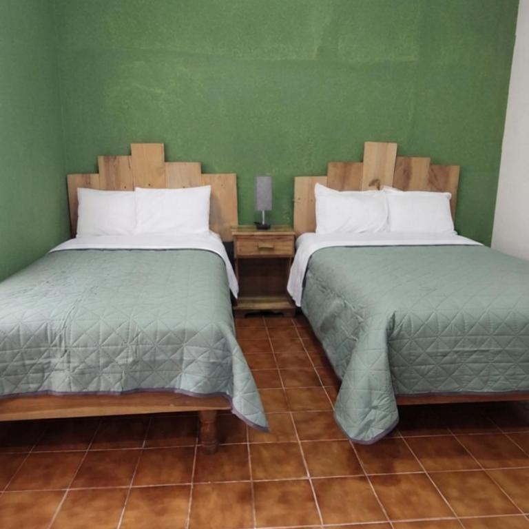 San Cristobal Bleisure Hotel Centro - Habitación Doble Estándar con 2 camas dobles - 3