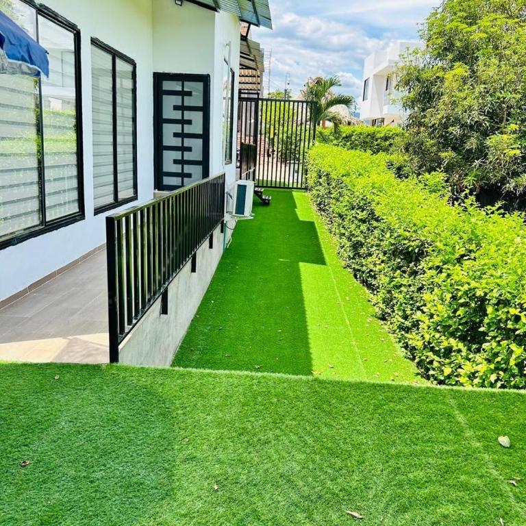 Casa de Lujo with sun pool in Carmen de Apicala - Four-Bedroom House - 35