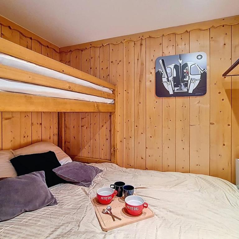 Appartement confortable ski-in/ski-out, balcon sud - Studio - 11