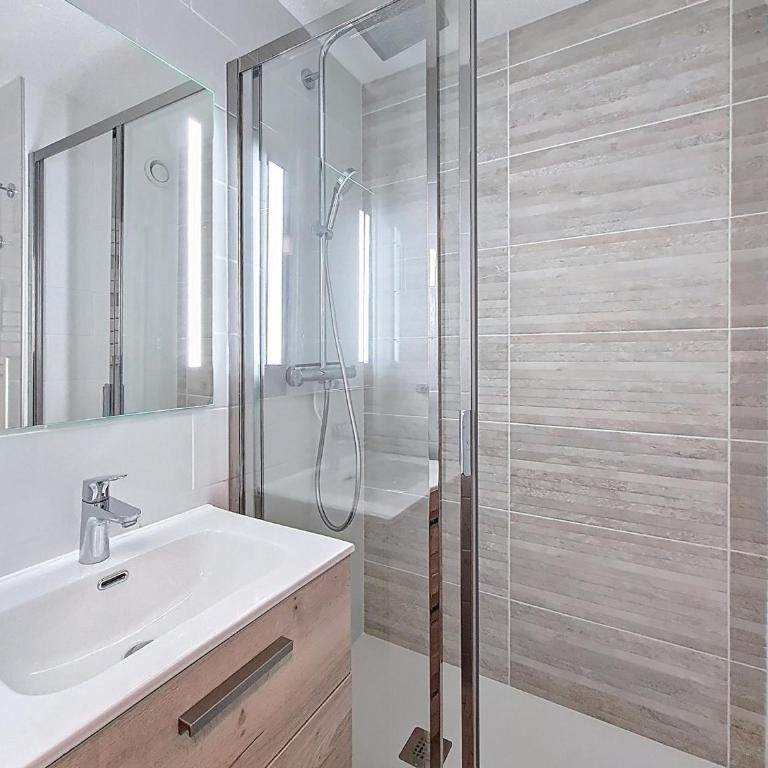 Appartement rénové 5 pers. Pied des pistes, balcon sud, WIFI - Appartamento con 1 Camera da Letto - 12