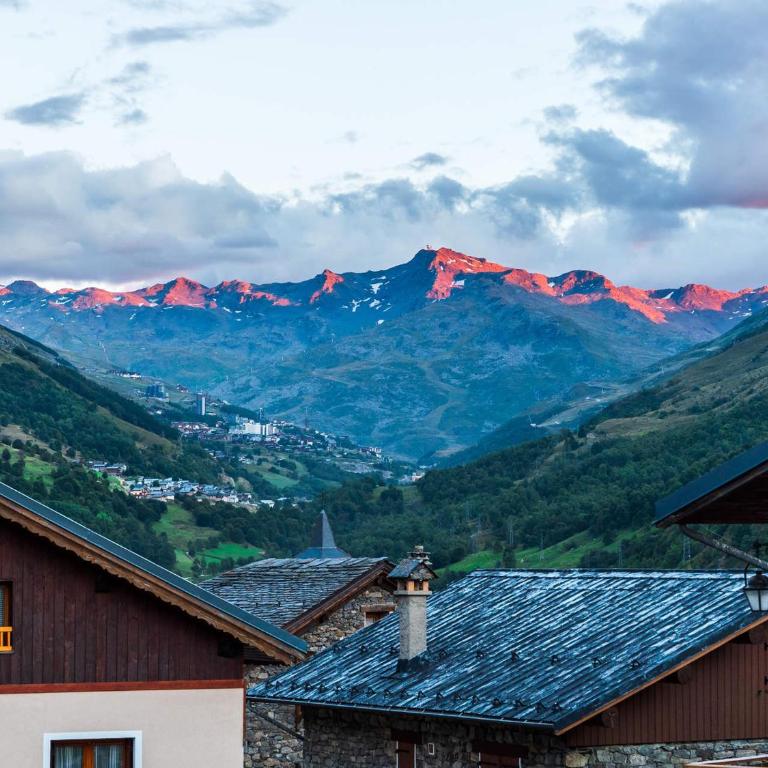 Chalet élégant à Saint Marcel avec parking - 5 chambres en suite - FR-1-344-1267 - Chalet - 20