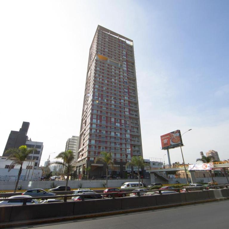 Spacious Modern 3BR in Av Javier Prado High-Rise - One-Bedroom Apartment - 7