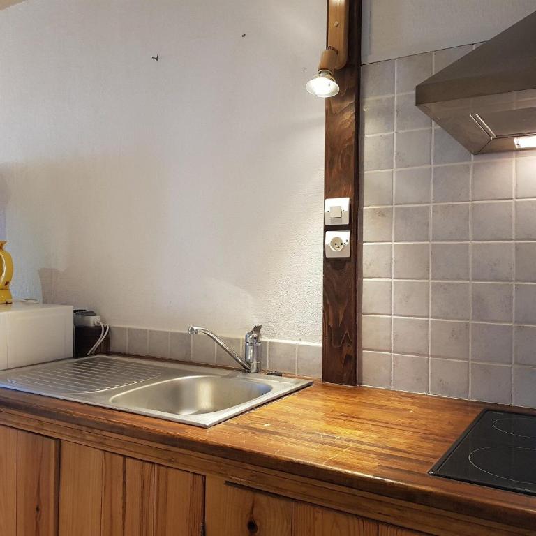 Résidence Les Arolles - Apartement 2 pièces 6 personnes à Arc 1600 en centre station et proche des pistes MAE-1701 - Appartement - 8
