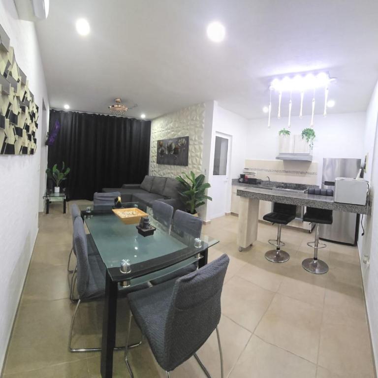 departamento con laguna artificial - Two-Bedroom Apartment - 51