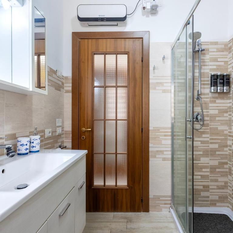 Riviera House Alghero - Two-Bedroom Apartment with Terrace - 33