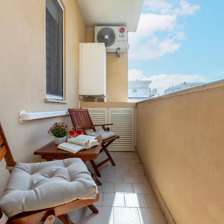 Riviera House Alghero - Two-Bedroom Apartment with Terrace - 35