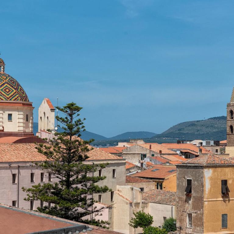 Riviera House Alghero - Two-Bedroom Apartment with Terrace - 42