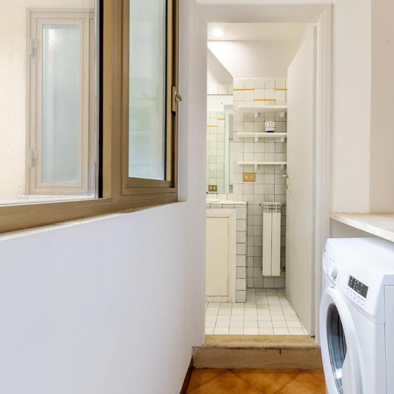 Termini Suite - 7 minutes from Roma Termini - Two-Bedroom Apartment - 10