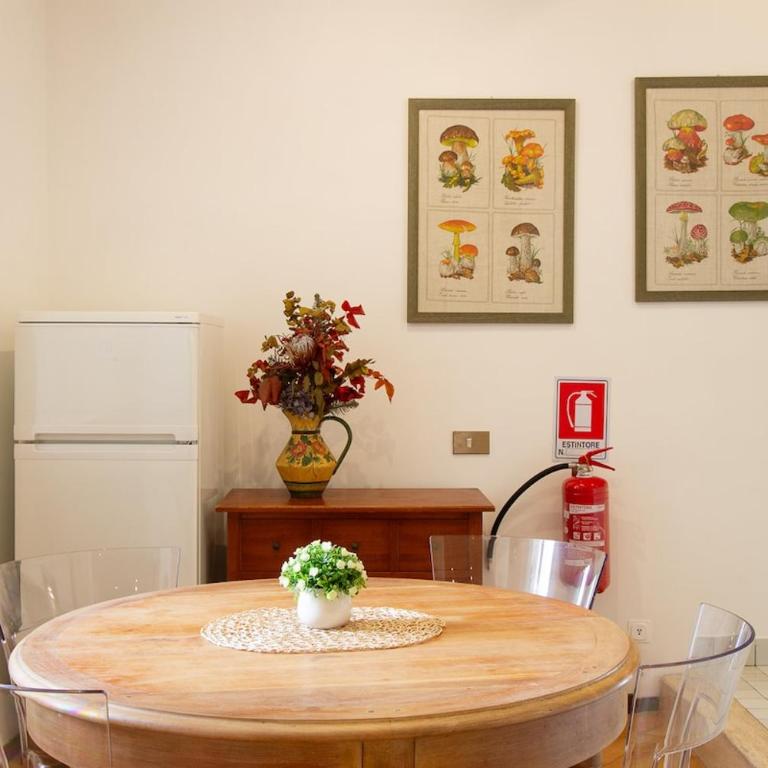 Termini Suite - 7 minutes from Roma Termini - Two-Bedroom Apartment - 23