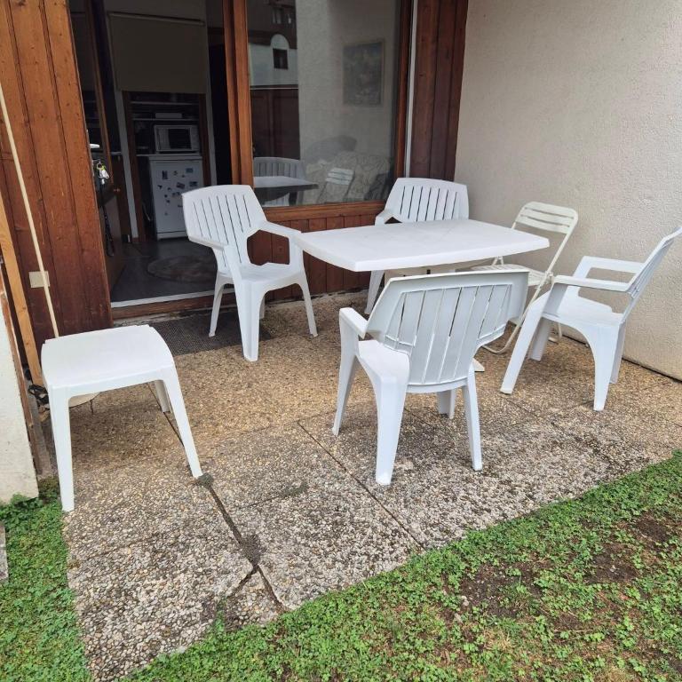 Le CARLINA - Apartment mit 1 Schlafzimmer - 3