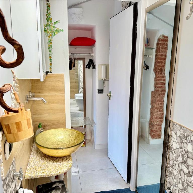 Beautiful room in the heart of Turin - Appartamento con 1 Camera da Letto - 6