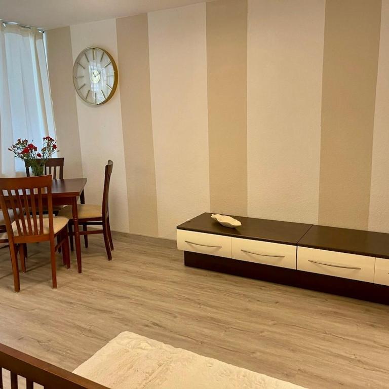 Zentrales Apartment in München-Neuhausen - Apartment mit 1 Schlafzimmer - 2