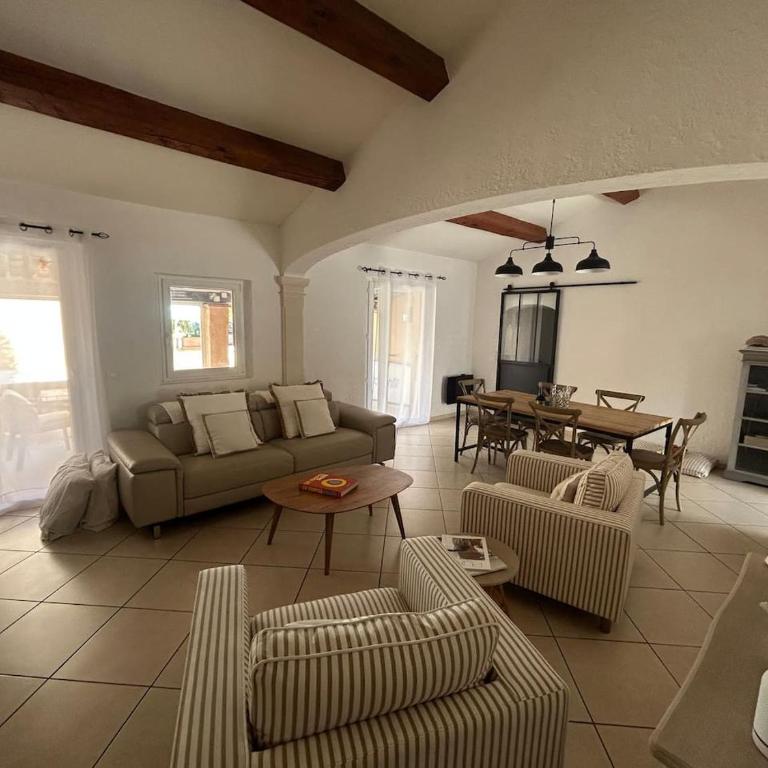 Appart cosy 2Ch terrasse,1min à pied plage Maxime - Appartement 2 Chambres - 13