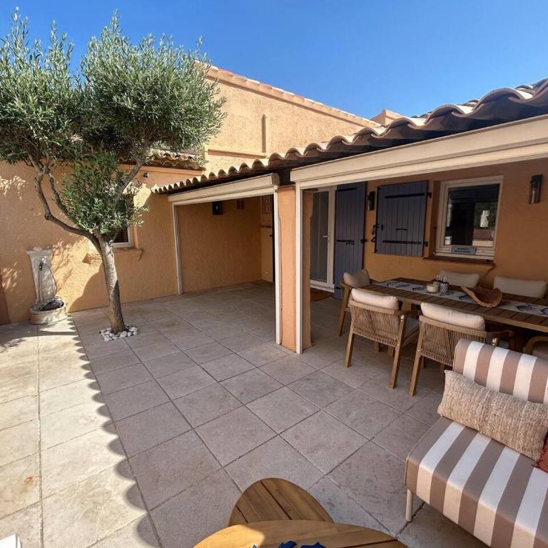 Appart cosy 2Ch terrasse,1min à pied plage Maxime - Appartement 2 Chambres - 14