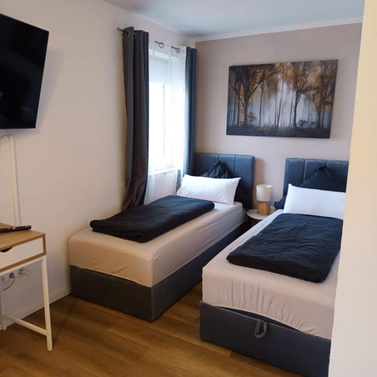 Ferienwohnung Luitpold 2 - Apartment mit 1 Schlafzimmer - 2