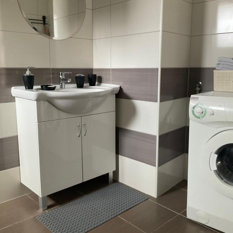 Apartments Hrvatin No 5 Sarajevo - Apartman sa 2 Spavaće Sobe - 21