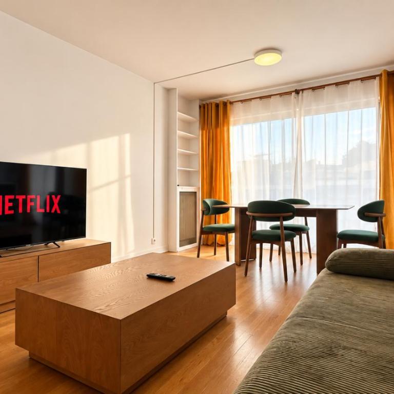 Paris 13 Stylish 1BR Apartment with Balcony and Netflix - Appartement 1 Chambre - 1
