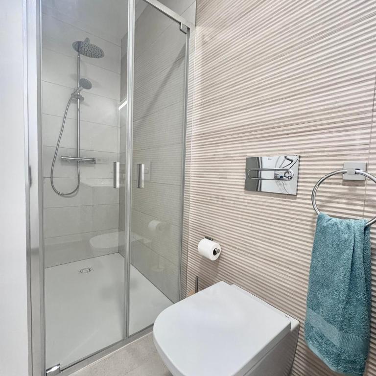 Lombok, top floor, terrace, 2 bedrooms and 2 bathrooms - Apartamento de 2 dormitorios - 30