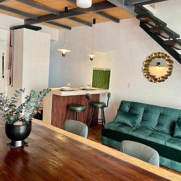 Cozy PH in the heart Romantic Zone - One-Bedroom Apartment - 27