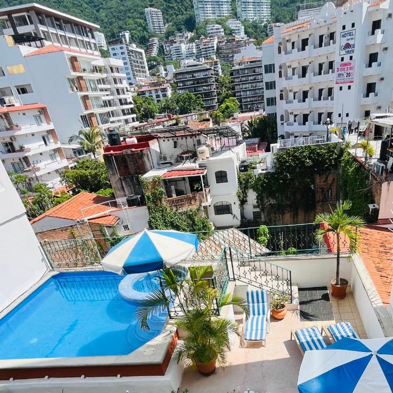 Cozy PH in the heart Romantic Zone - One-Bedroom Apartment - 31