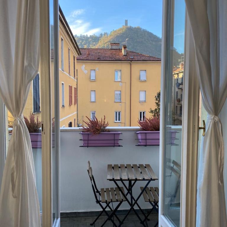 Sunny apartment Como 15m walking from the lake - Apartment mit 1 Schlafzimmer - 6