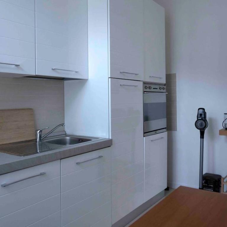 Sunny apartment Como 15m walking from the lake - Apartment mit 1 Schlafzimmer - 14