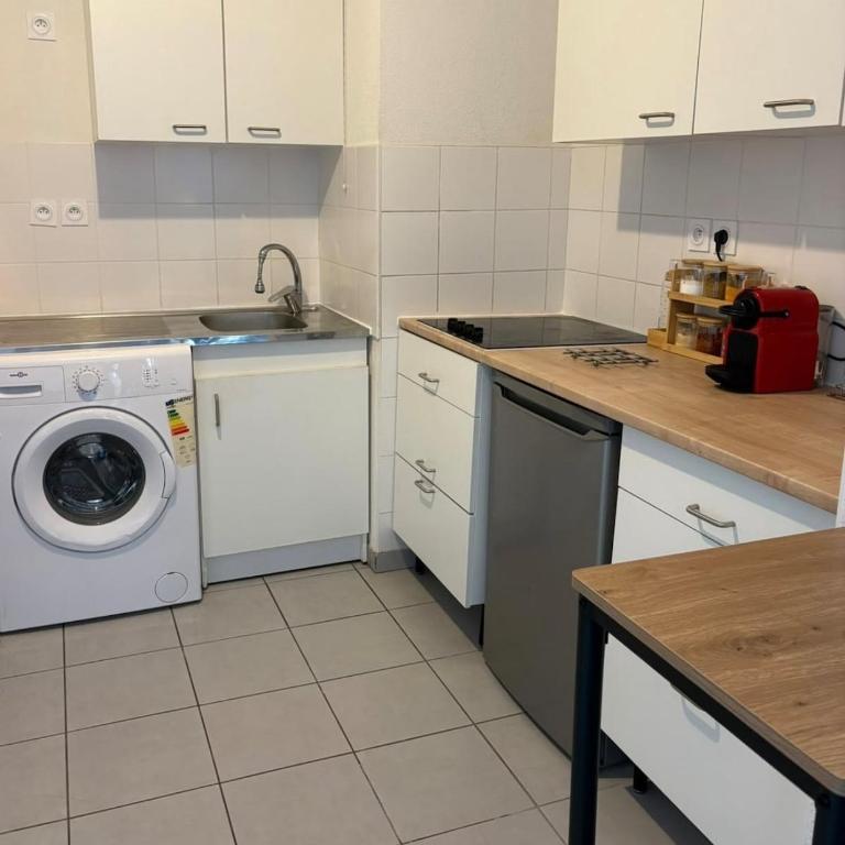 Appartement moderne - terrasse - parking gratuit - Appartement 1 Chambre - 5