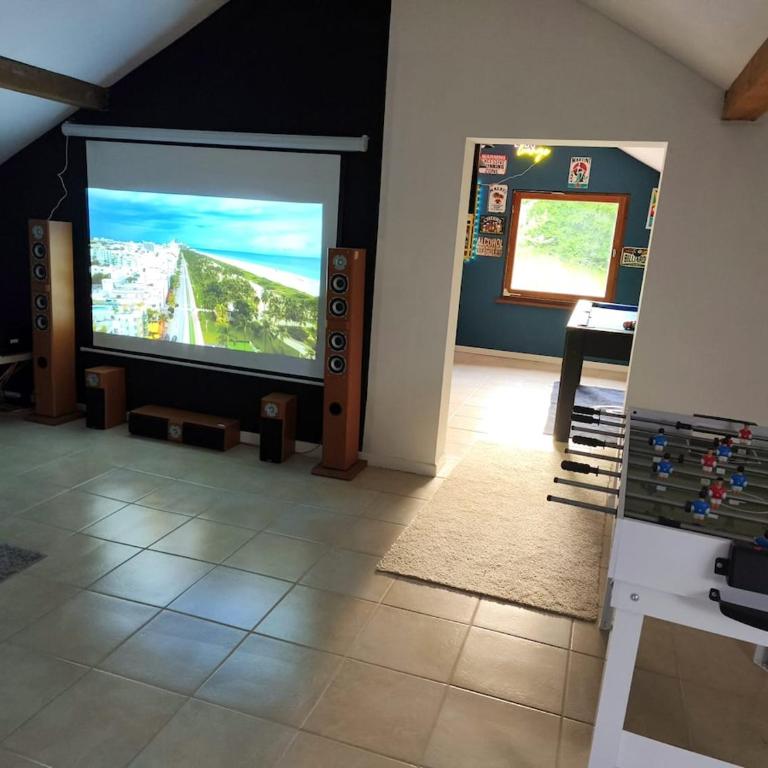 Large Property - Maison 5 Chambres - 2