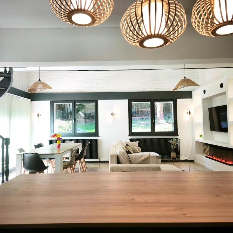 Large Property - Maison 5 Chambres - 18