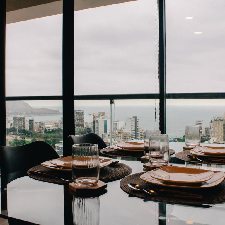 Miraflores Premium, Ocean View and close to Larcomar - Two-Bedroom Apartment - 4