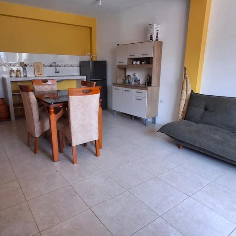 Joli appartement chez une famille traditionnelle - One-Bedroom Apartment - 1