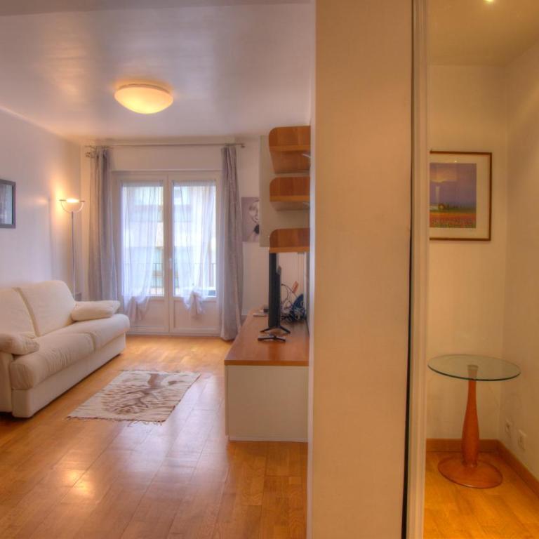 57 ANTIBES 3stars 150 m Beaches 4 min Palais Festivals - Appartement 1 Chambre - 1