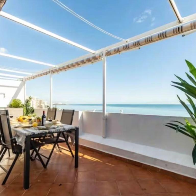AT- Premium Penthouse Beachfront View Terrace Turivida B - Appartamento con 3 Camere da Letto - 1