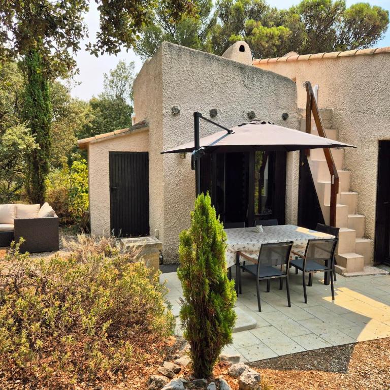 Charmant bastidon climatisé terrasse et jardin dans domaine naturiste Mont Ventoux - Maison 2 Chambres - 2