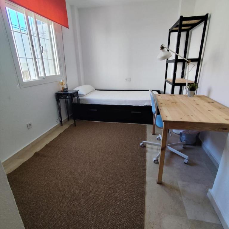 Confortable habitación céntrica en piso privado - Großes Einzelzimmer - 9
