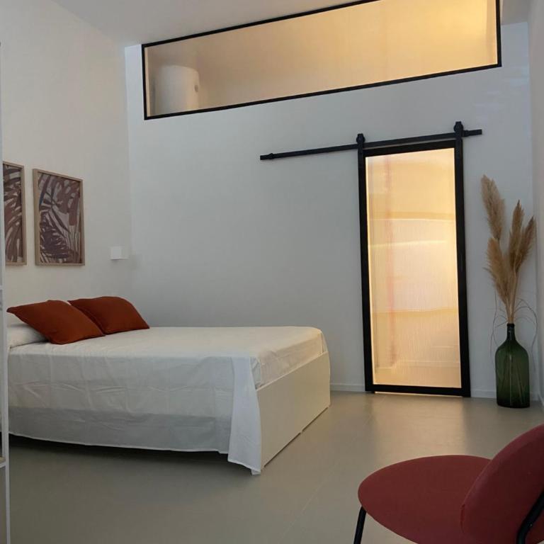 AMA STUDiO, monolocale moderno con patio in zona comoda - Appartamento con 1 Camera da Letto - 2
