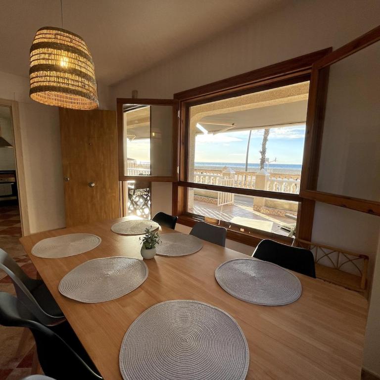 Casa en primera linea de playa Tamarit - Casa - 4