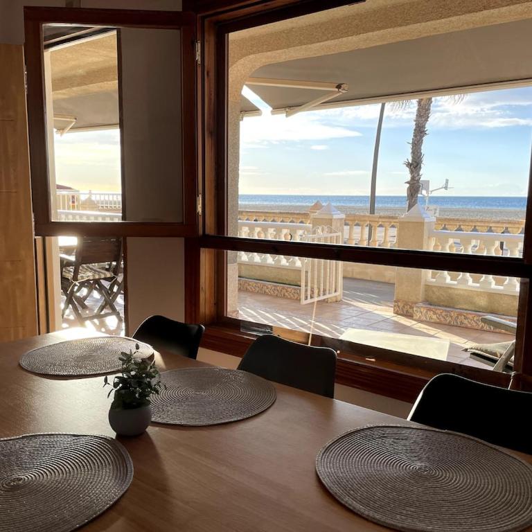 Casa en primera linea de playa Tamarit - Casa - 21