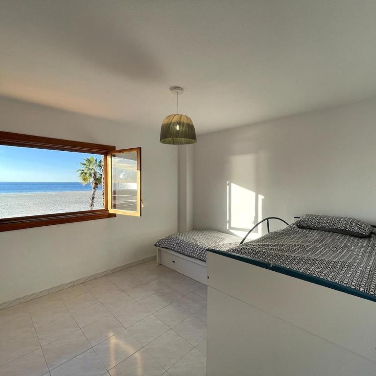 Casa en primera linea de playa Tamarit - Casa - 26