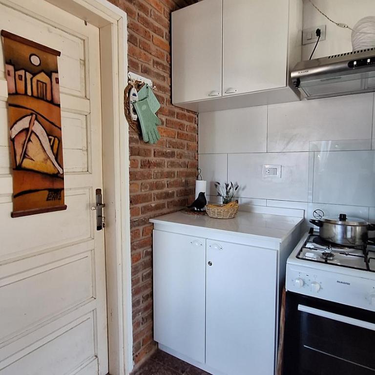 Casa a 3 cuadras del mar, amplio parrillero techado y cochera - Casa de 3 dormitorios - 20